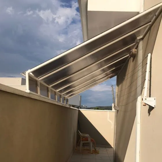 Fixação das chapas de policarbonato